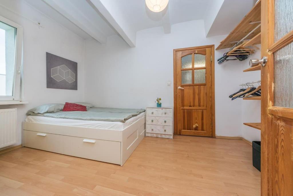 Hello Apartments Brzezno Dworska Гданск Екстериор снимка